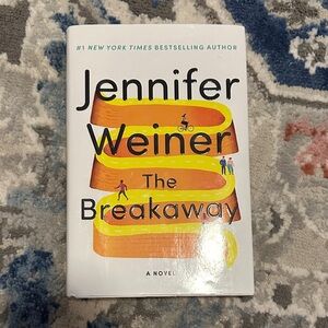 The Breakaway by Jennifer Weiner Hardcover